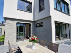 WERU Fenster in grau